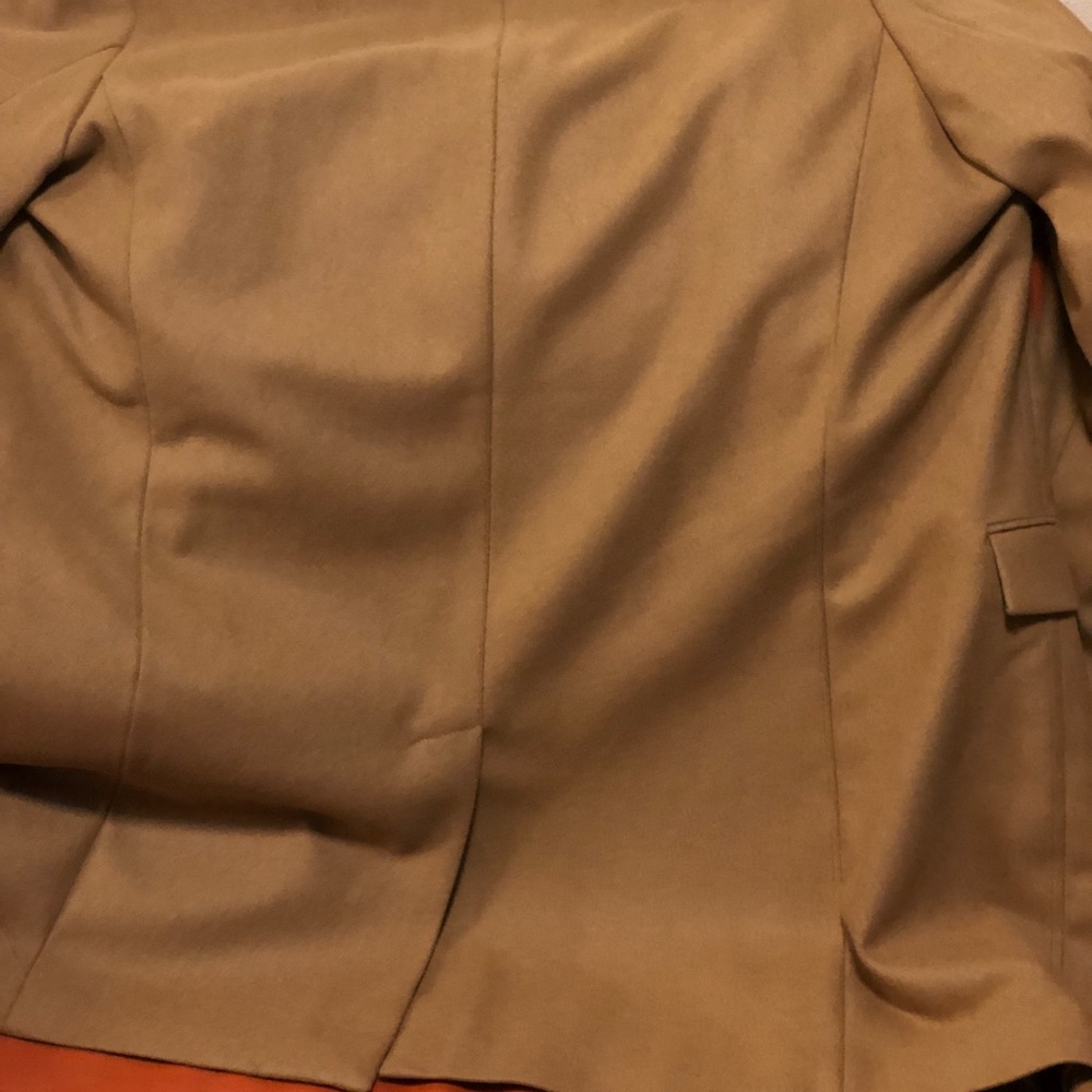 Coat NWOT - Picture 2 of 6